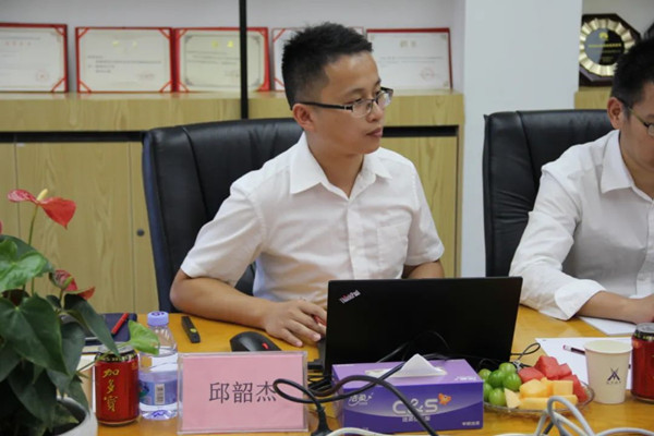 尊龙凯时人生就是搏邱韶杰